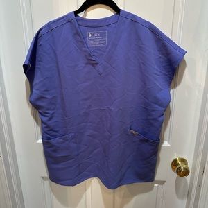 FIGS NWT  XXS Estrella Scrub Top in Blueberry